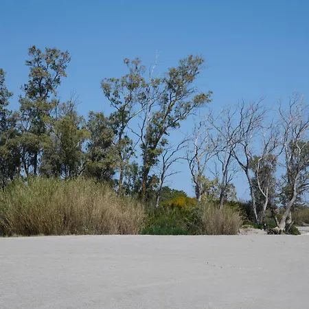 La Familia Luxury Private Maisonettes Near The Sea *