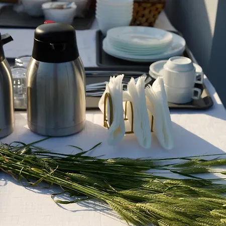 La Familia Luxury Private Maisonettes Near The Sea شقة