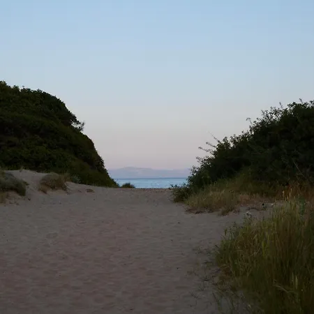 La Familia Luxury Private Maisonettes Near The Sea شقة *