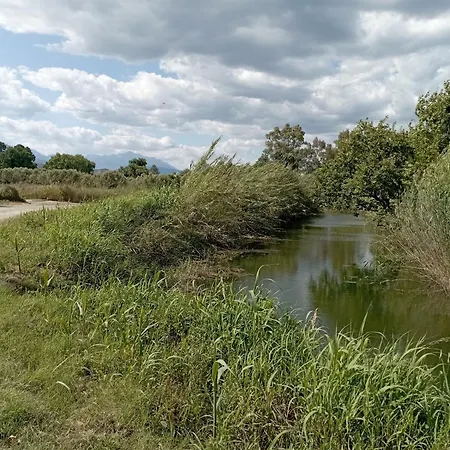 La Familia Luxury Private Maisonettes Near The Sea شقة *