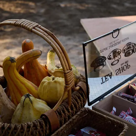 La Familia Luxury Private Maisonettes Near The Sea * Gythio