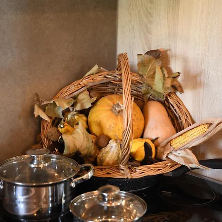 La Familia Luxury Private Maisonettes Near The Sea Apartment Gythio