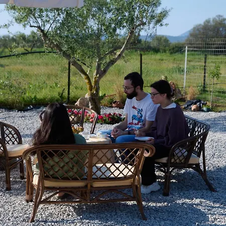 La Familia Luxury Private Maisonettes Near The Sea Apartamento *