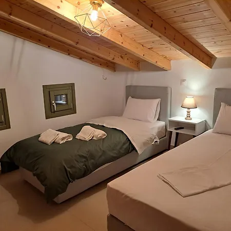 Apartment La Familia Luxury Private Maisonettes Near The Sea