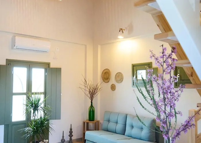 La Familia Luxury Private Maisonettes Near The Sea דירה *