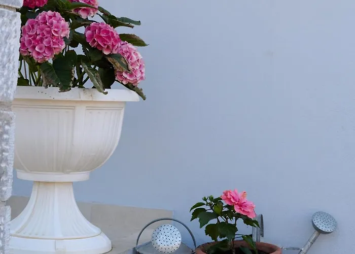 La Familia Luxury Private Maisonettes Near The Sea *