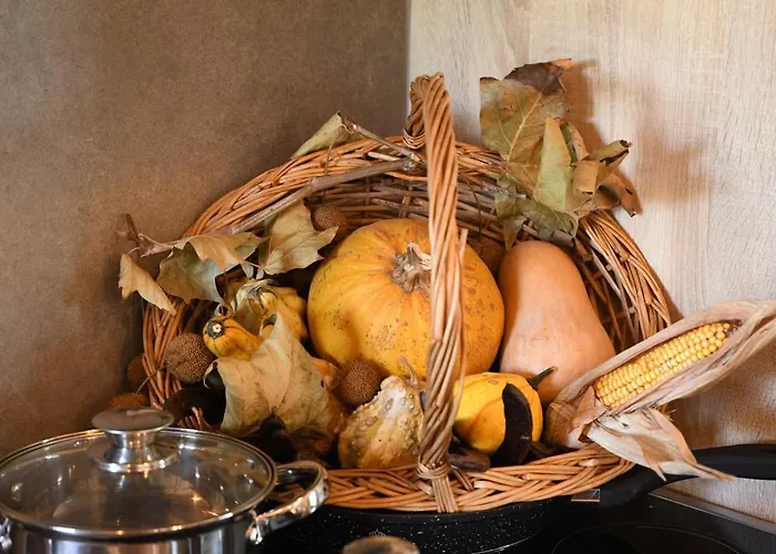 La Familia Luxury Private Maisonettes Near The Sea דירה גיתיו