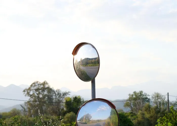 La Familia Luxury Private Maisonettes Near The Sea * Gythio